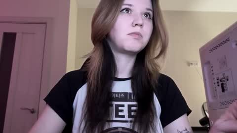 Lissa online show from February 26, 2:32 am