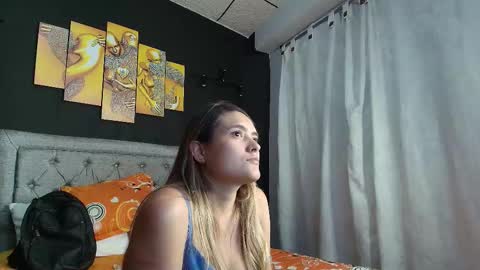 Snapshot of chris_sharon2023 chatting on October 2, 1:32 am Yarixa online show from October 2, 1:32 am
