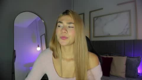 Chris online show from April 14, 9:04 pm