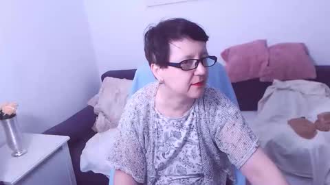 Christa online show from October 27, 1:45 am