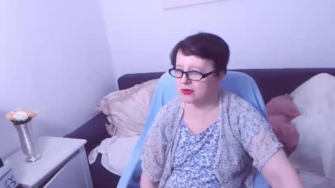 Christa online show from November 16, 6:41 pm