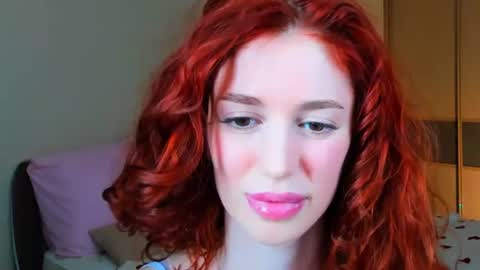 christinaconteeree online show from June 20, 10:30 am
