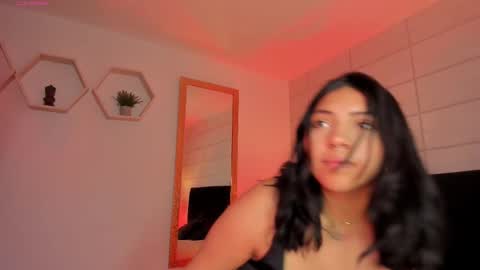 Christine  online show from November 22, 7:38 pm