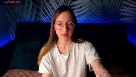 ChristyCrayme online show from November 15, 1:50 am