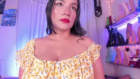 christy online show from February 9, 12:40 am