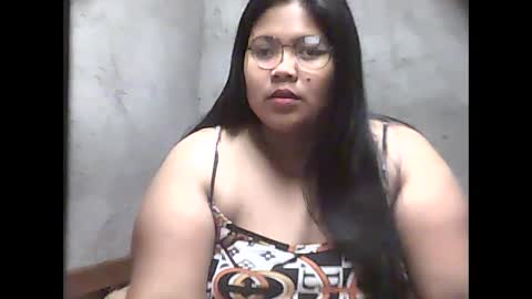 Snapshot of chubbylecious chatting on February 8, 10:29 pm Rita online show from February 8, 10:29 pm