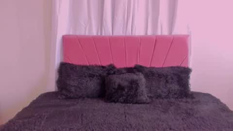 CintiaCollins  online show from December 15, 1:38 pm