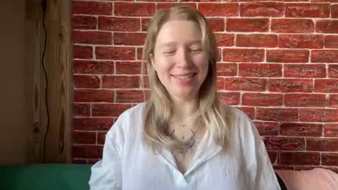 citrusblissss online show from October 14, 2:03 am