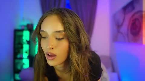 Snapshot of clara_smile chatting on October 22, 6:46 pm Clara smile online show from October 22, 6:46 pm
