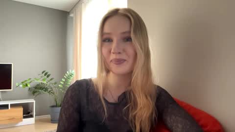 Kristie online show from April 22, 4:09 am