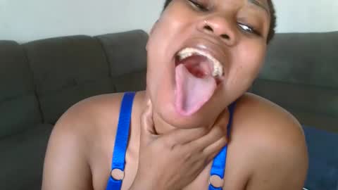 Angel online show from March 10, 8:50 am