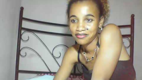 claudianne online show from March 28, 5:23 pm