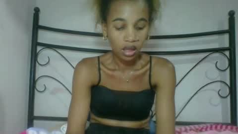 claudianne online show from February 25, 6:28 pm