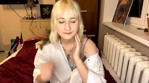 Snapshot of clementinehollner chatting on October 21, 6:56 pm Jenny online show from October 21, 6:56 pm