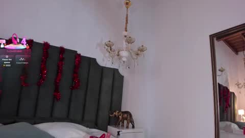 Cleopatra online show from November 23, 7:15 pm