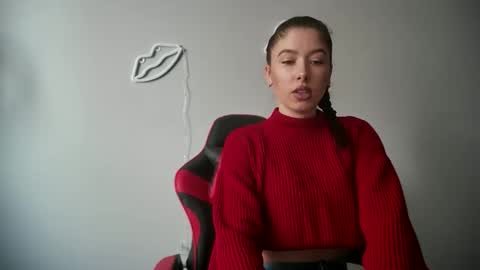 cocoberry1 online show from October 6, 11:49 am