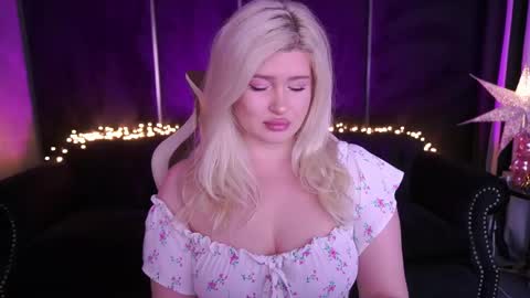 onlyfans amyleyy online show from April 20, 7:44 am