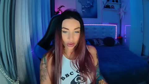 Ur goddess Nikki online show from October 24, 11:28 am