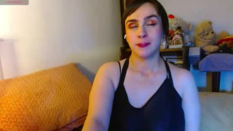 Collette online show from December 17, 8:07 am