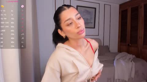 connie    online show from September 29, 9:36 am