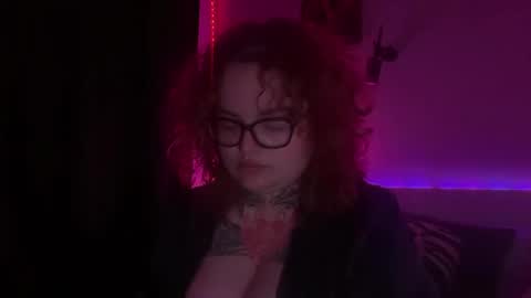 Jenny online show from May 6, 8:35 pm