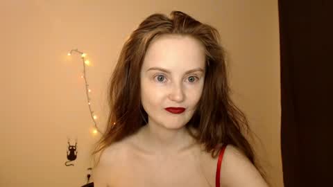 Amber online show from May 17, 4:33 am
