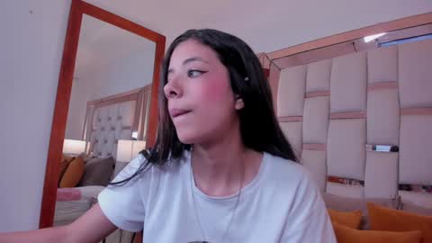 Coral online show from December 5, 10:56 pm