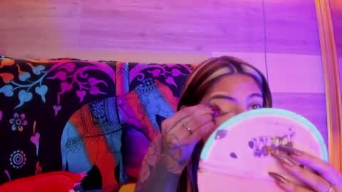 Cori online show from March 31, 4:01 am