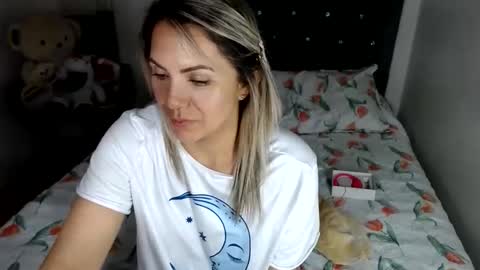 corinnasex online show from March 15, 1:51 am