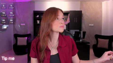 Corinne Russo online show from December 20, 7:29 pm