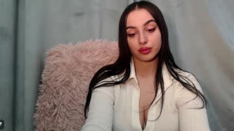 Courtney online show from February 4, 3:15 pm