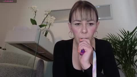 Stacy 2pm to 6pm mon-fri 3 CAT online show from June 12, 1:30 pm