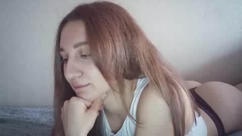 crazy_kisses_ online show from May 21, 5:49 am