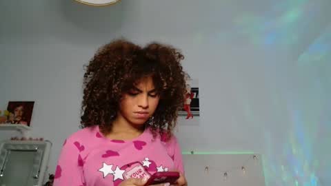 Snapshot of crazy_sweetie chatting on October 23, 8:42 am crazy sweetie online show from October 23, 8:42 am