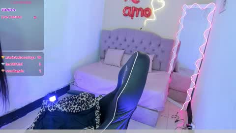 cristy_tay online show from March 19, 4:00 pm