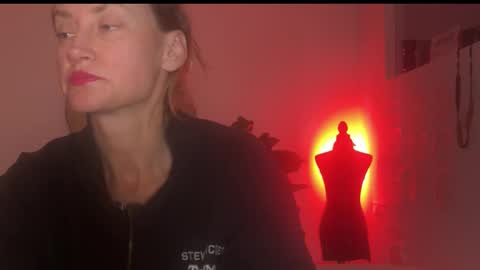 CruellaCuck online show from February 9, 12:46 am