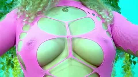 crysrus online show from June 12, 3:03 am
