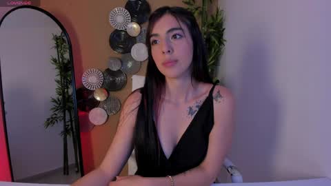 crystal_arlette online show from April 15, 4:51 pm