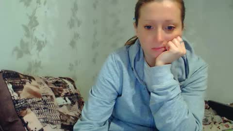 CrystallAngel online show from February 10, 5:27 pm