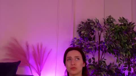 crystallred online show from January 13, 5:24 am