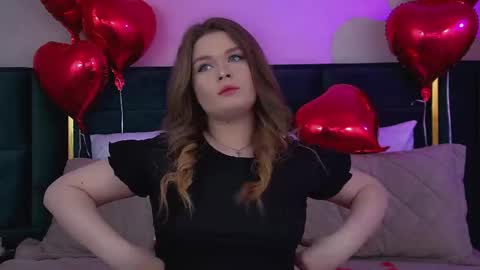 Crystal online show from February 10, 6:44 pm