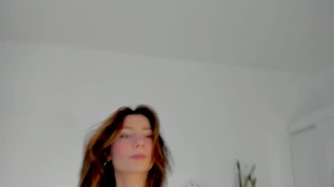 Maria online show from December 15, 3:12 am