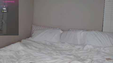 Nikki online show from October 16, 1:08 am