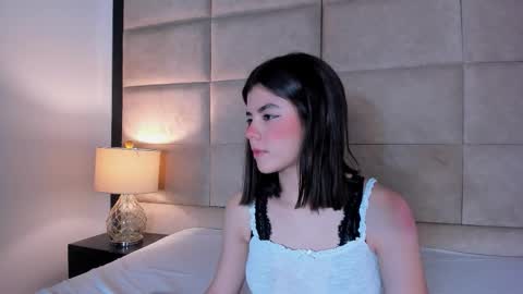 Snapshot of crystalsync chatting on November 2, 11:02 am Crystal sync online show from November 2, 11:02 am