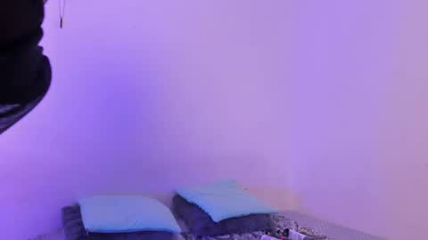 Soy Crystal online show from November 5, 12:43 pm