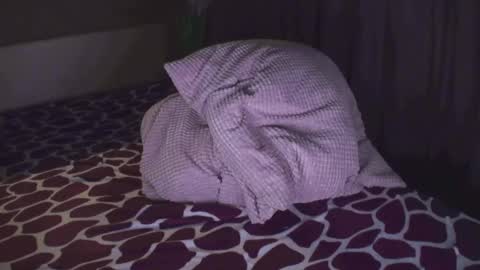 Angel Cums room online show from March 9, 12:09 pm