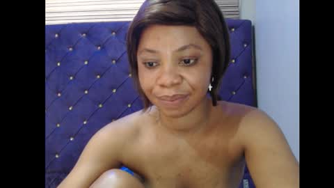 Snapshot of cum_chocochata chatting on October 20, 10:07 am Nancy online show from October 20, 10:07 am