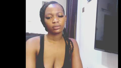 cumebony_petit online show from April 4, 2:05 pm