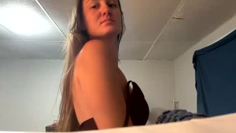 cumming4udaddy13 online show from August 5, 3:46 am