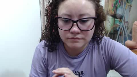 Vannesa online show from November 21, 8:00 pm